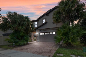 7 Bedroom- 5,5 Bathroom Windsor Westside 2100 Rd